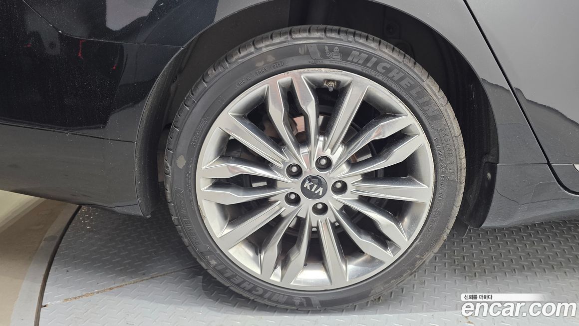 Kia K7 2020