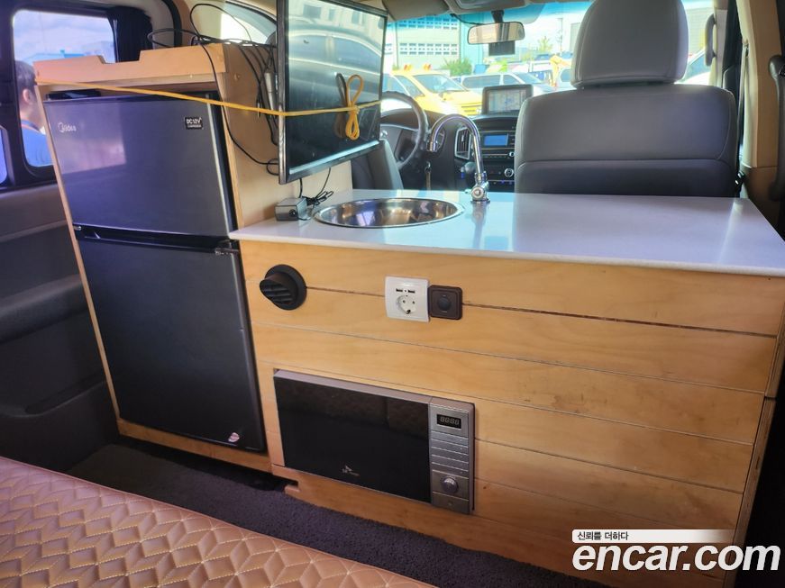 Hyundai Starex 2018