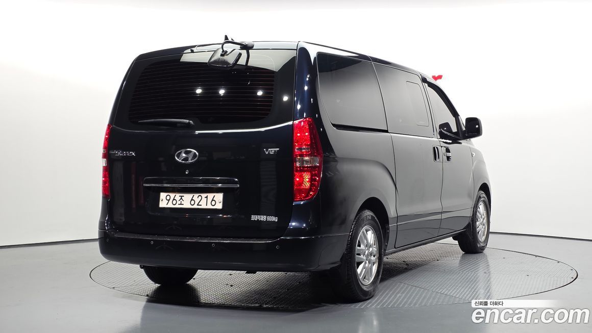 Hyundai Starex 2021