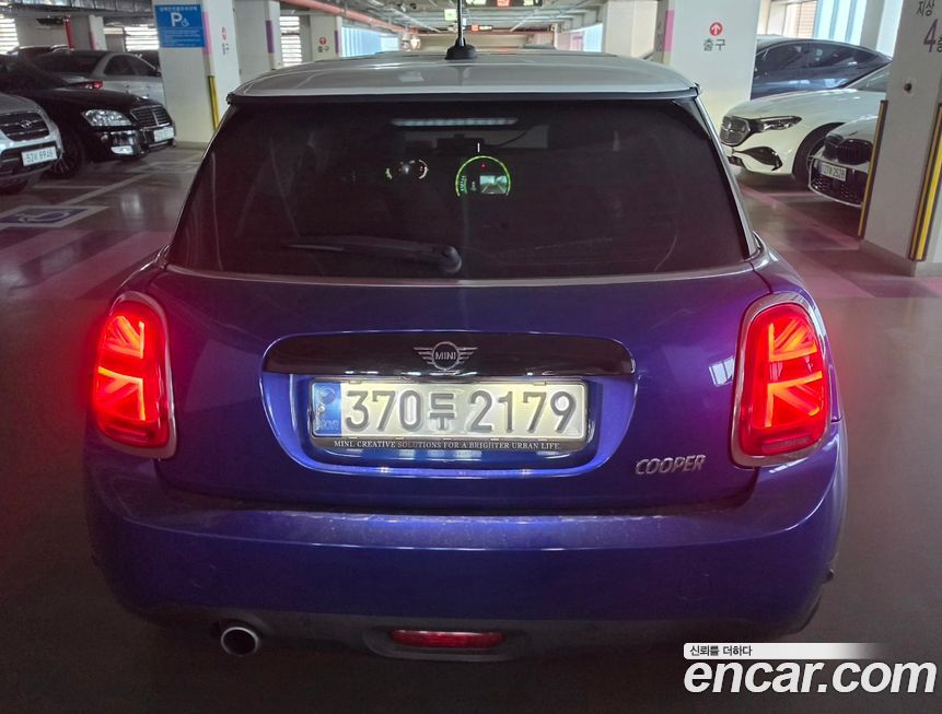 Mini Cooper 2021
