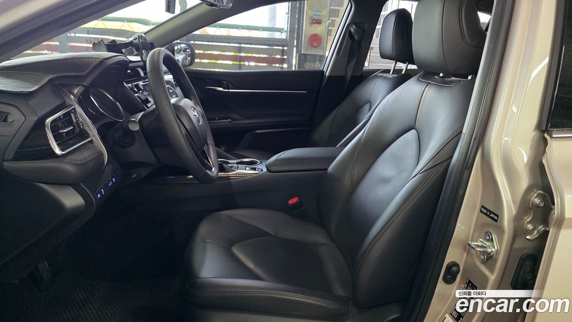 Toyota Camry 2018