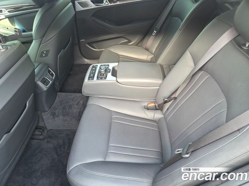 Genesis G80 2018