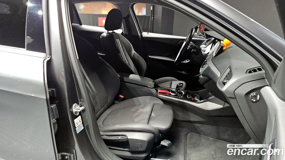 BMW 1-Series 2021