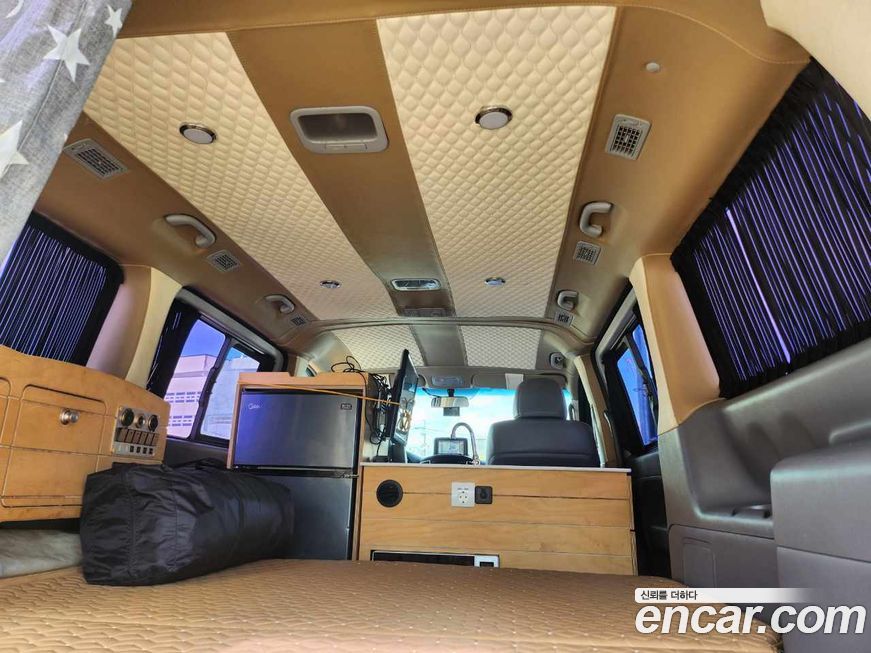 Hyundai Starex 2018