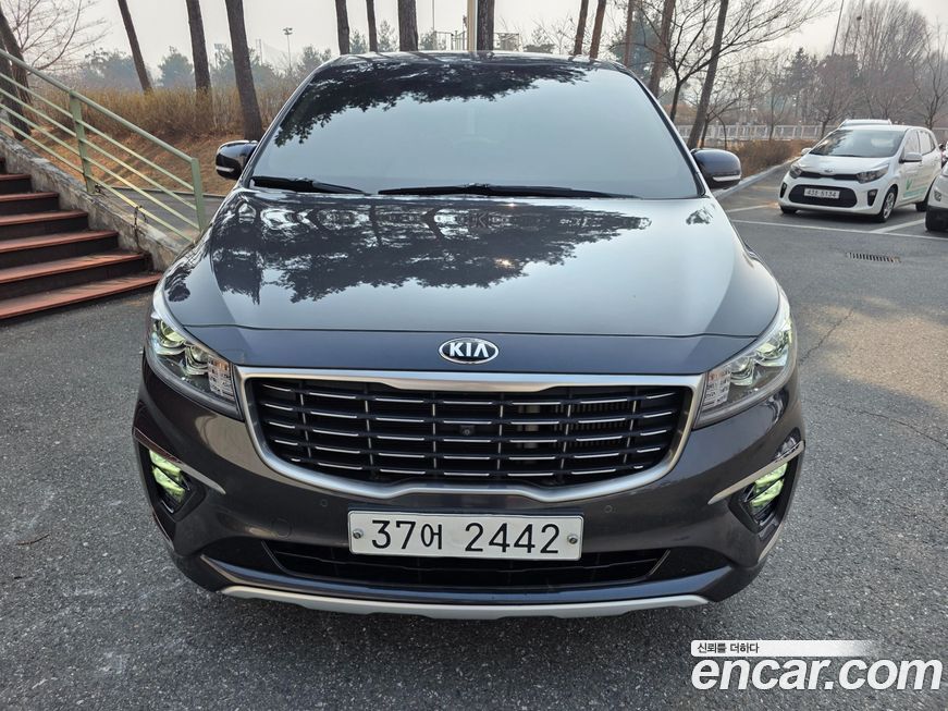 Kia Canival 2019