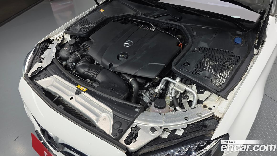 Mercedes-Benz C-Class 2017