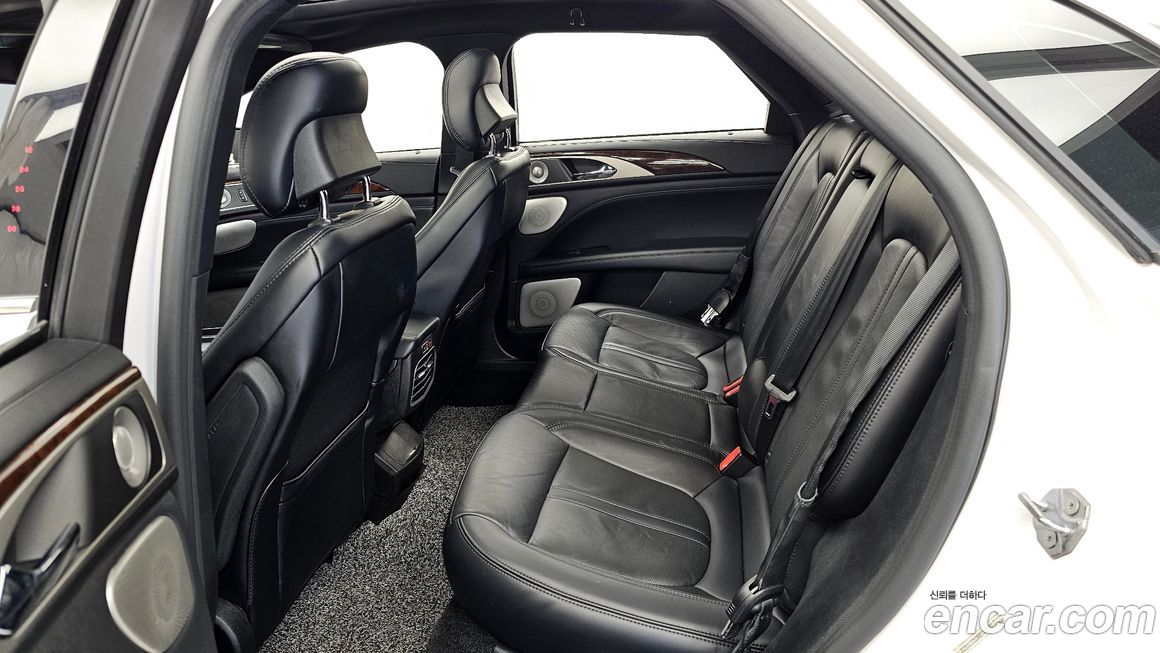 Lincoln MKZ 2019
