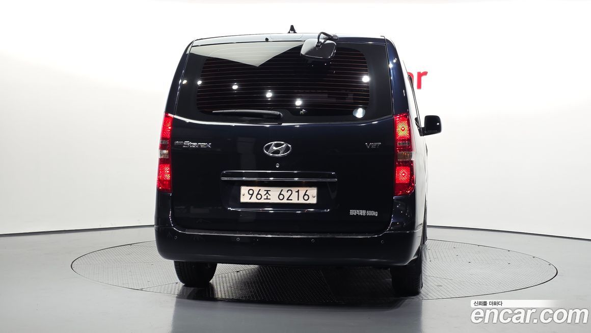 Hyundai Starex 2021