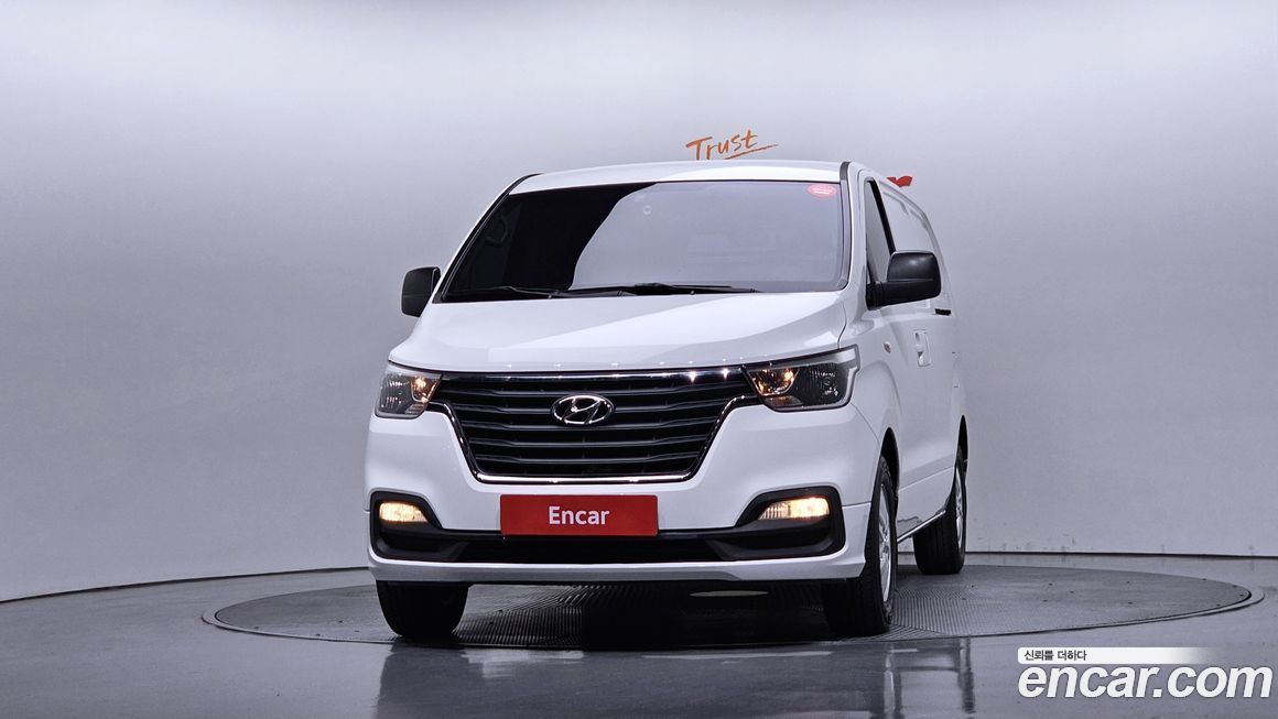 Hyundai Starex 2021