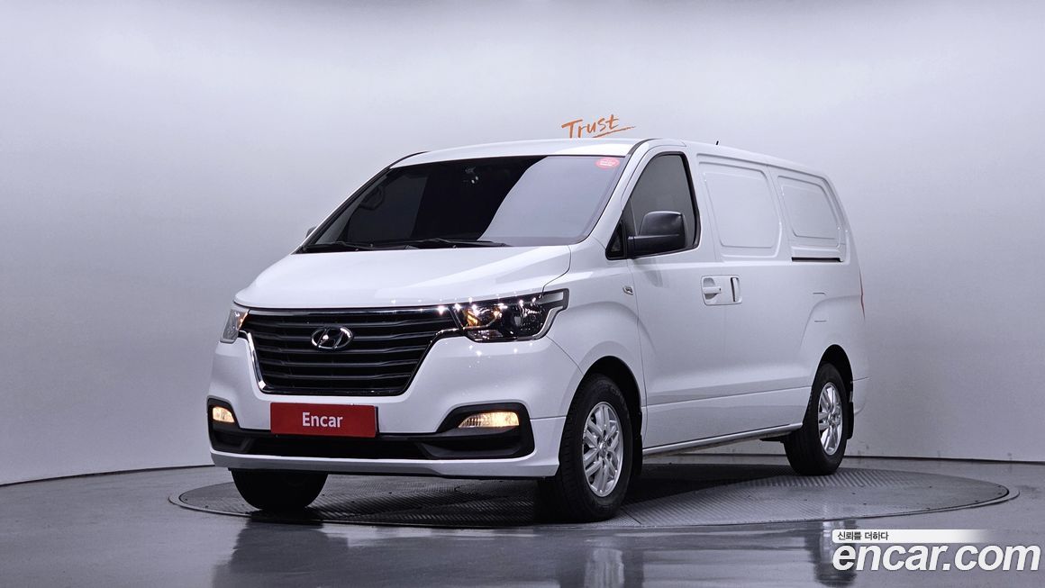 Hyundai Starex 2021