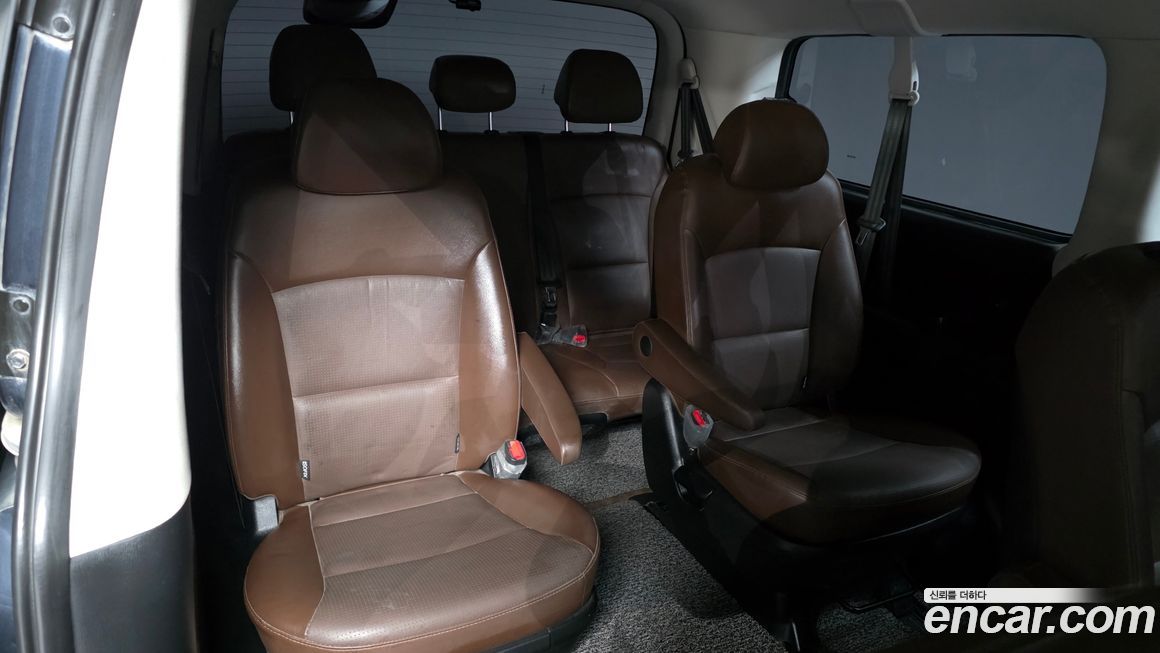 Hyundai Starex 2019