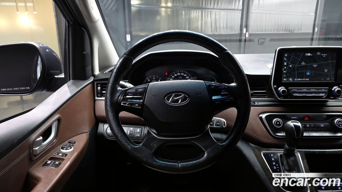 Hyundai Starex 2019