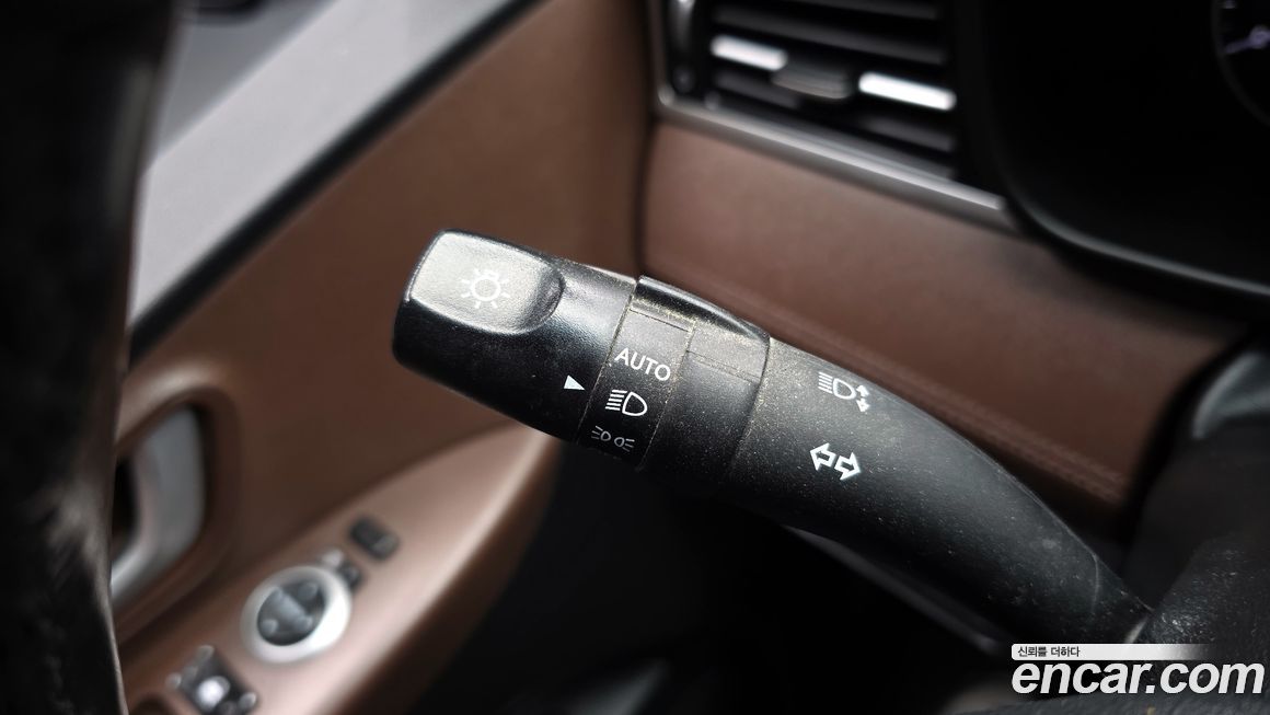 Hyundai Starex 2019