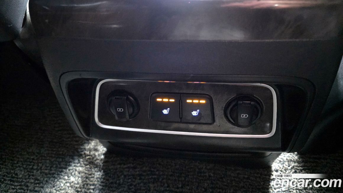 Hyundai Starex 2019
