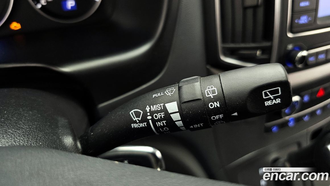 Hyundai Starex 2021