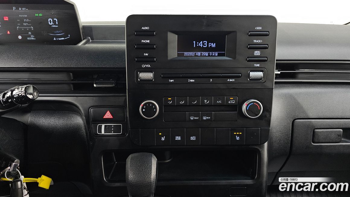 Hyundai Staria 2022
