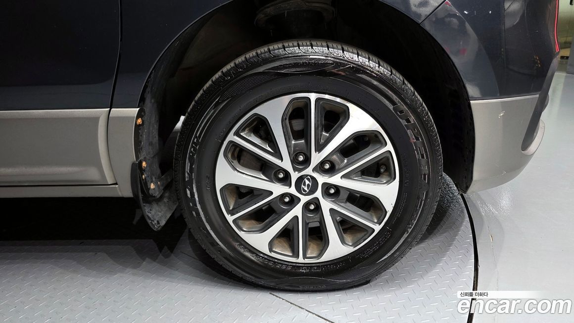 Hyundai Starex 2019
