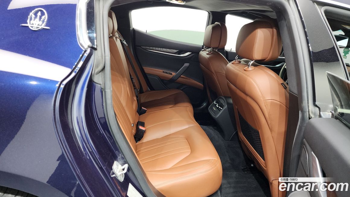 Maserati Ghibli 2016