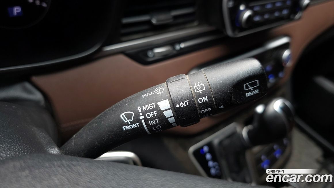 Hyundai Starex 2019