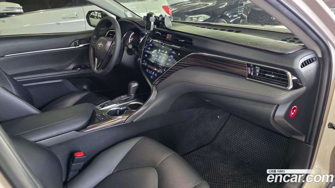 Toyota Camry 2018