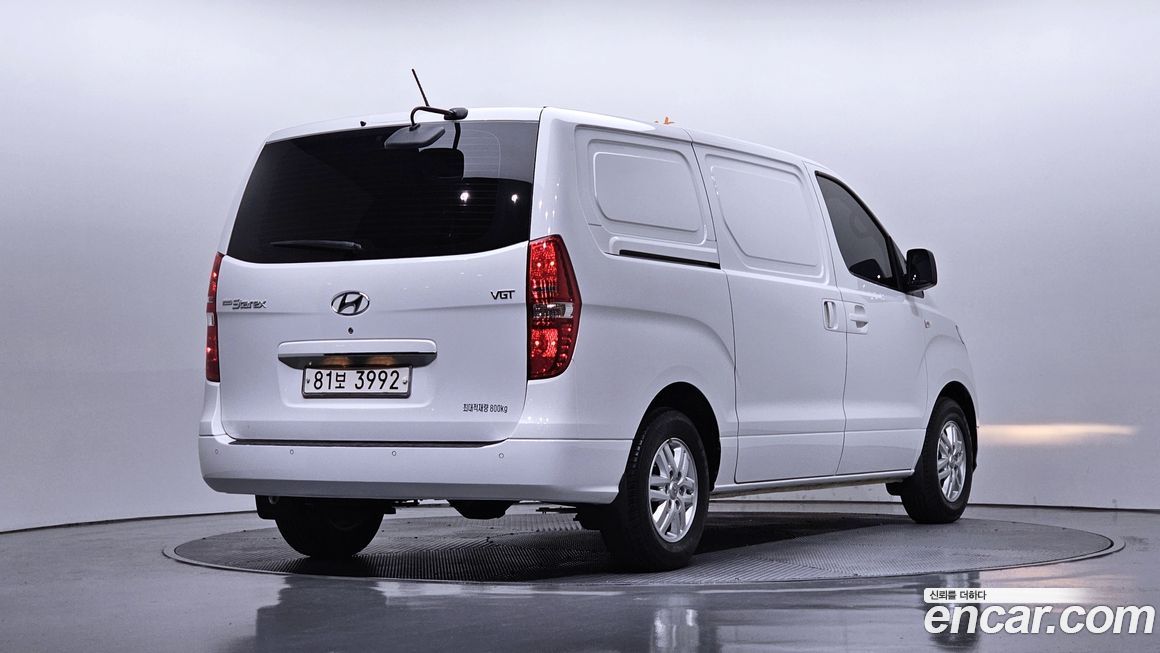 Hyundai Starex 2021