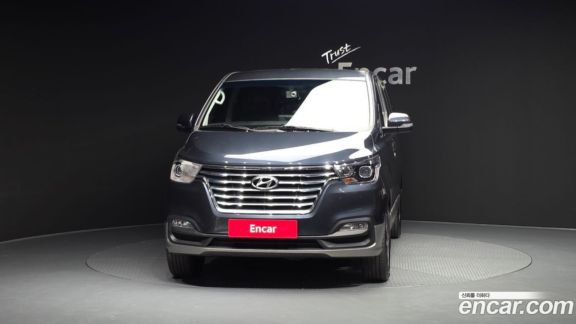 Hyundai Starex 2019