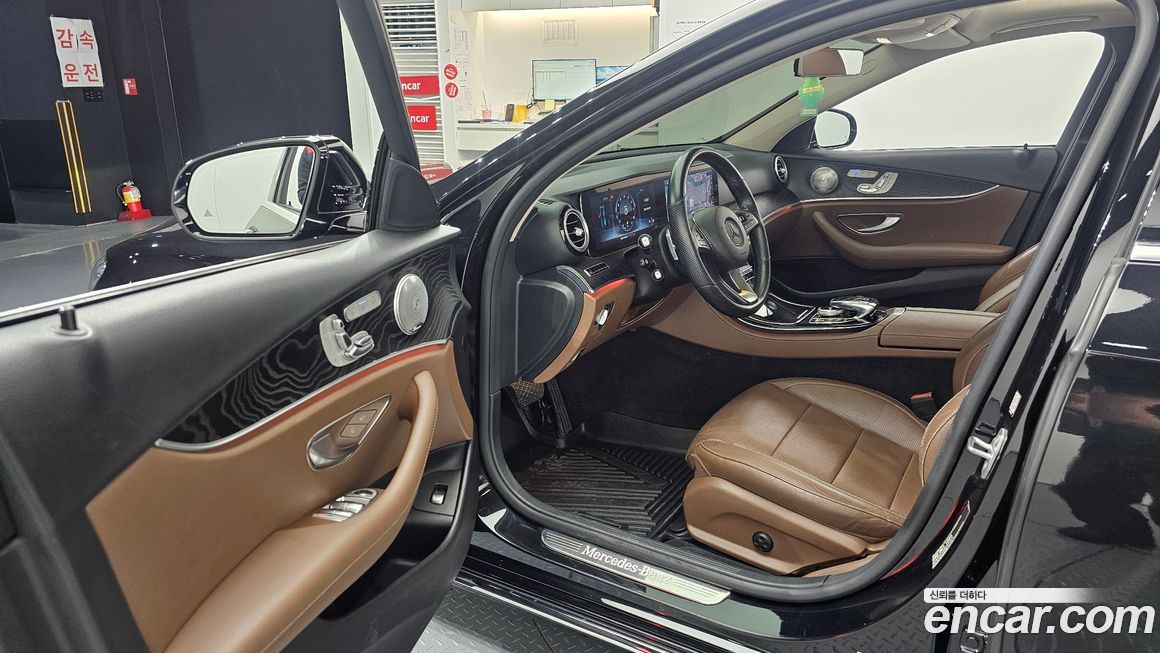 Mercedes-Benz E-Class 2017