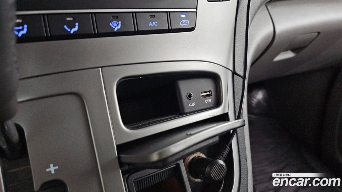 Hyundai Starex 2021