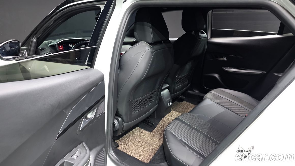 Peugeot 2008 2022