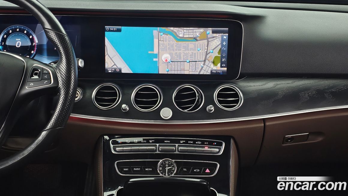 Mercedes-Benz E-Class 2017