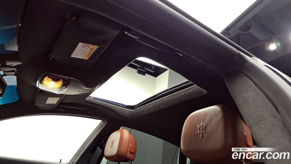 Maserati Quattroporte 2015