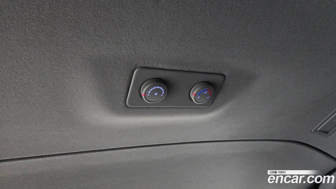 Hyundai Starex 2021