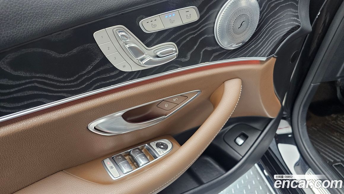 Mercedes-Benz E-Class 2017
