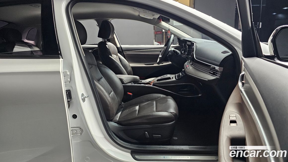 Hyundai Grandeur 2020