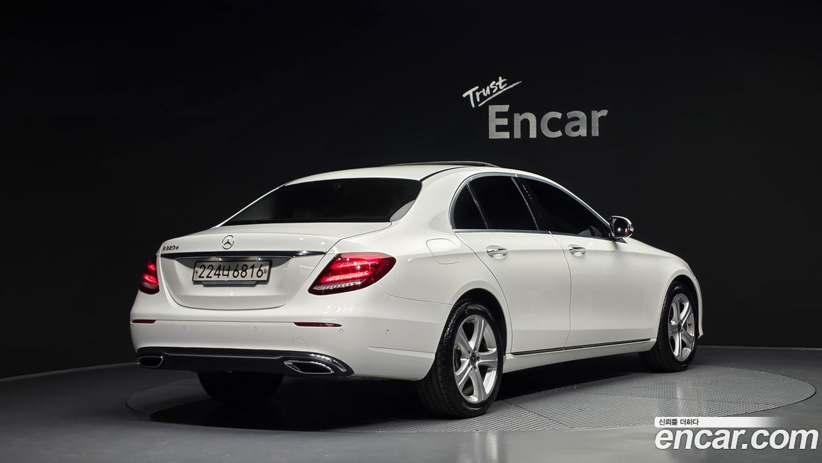 Mercedes-Benz E-Class 2018