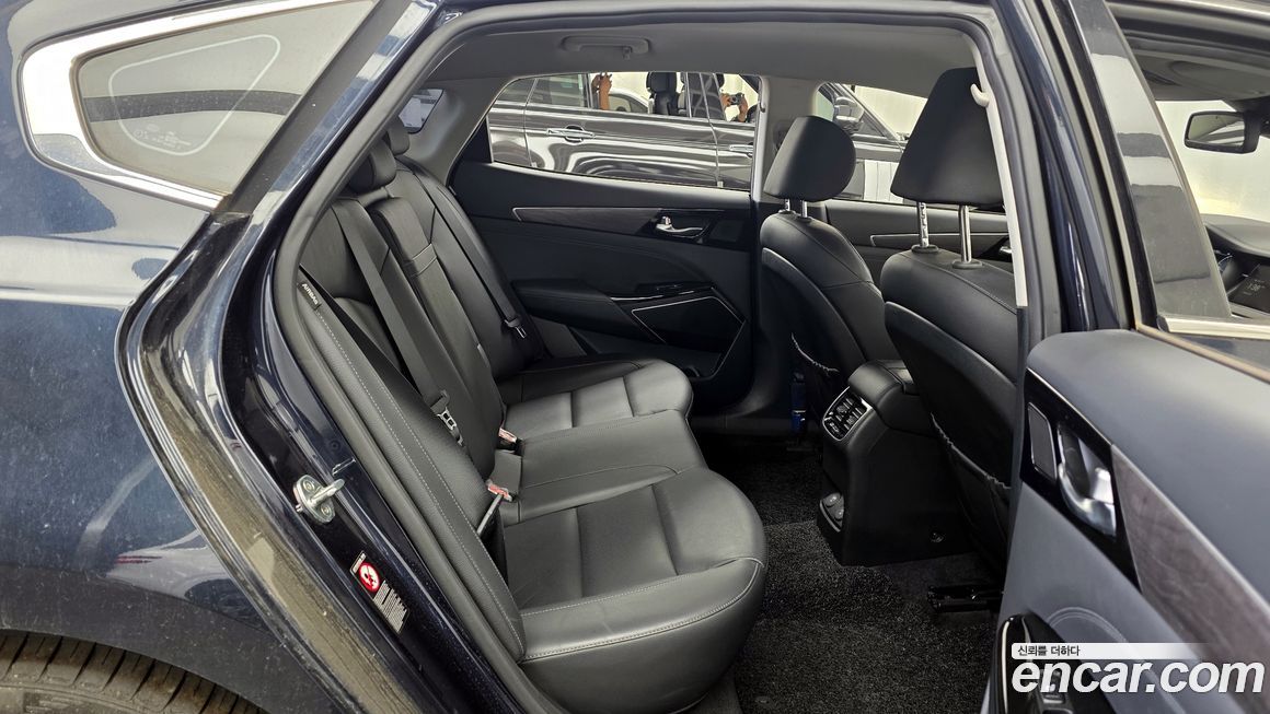 Kia K7 2020