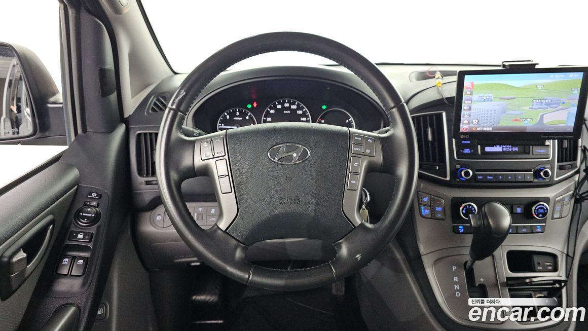 Hyundai Starex 2021