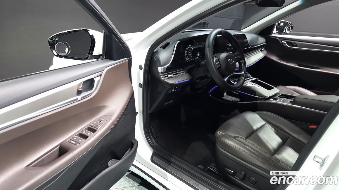 Hyundai Grandeur 2020
