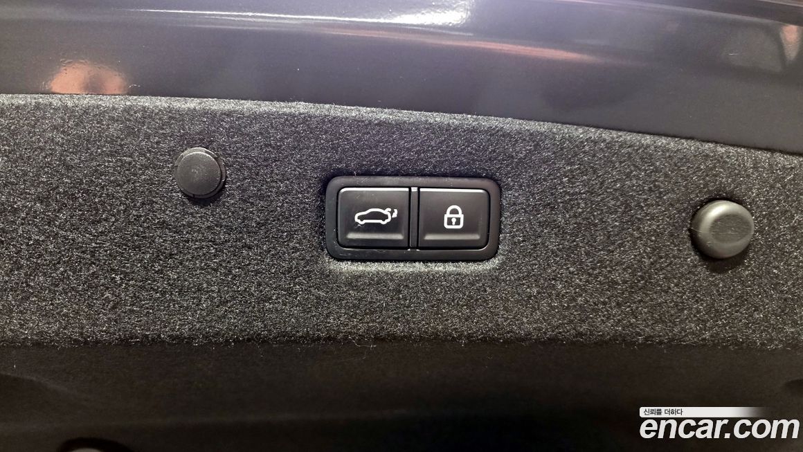 Kia K8 2023