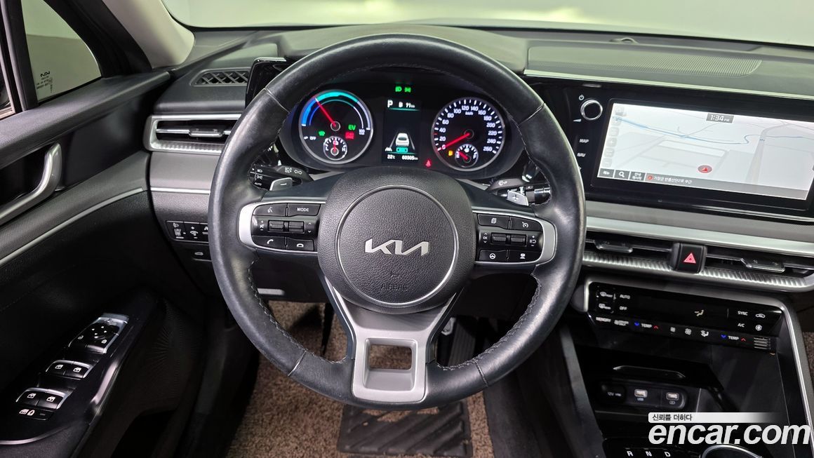 Kia K5 2023