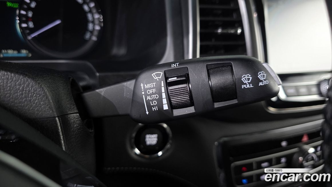 KG_Mobility_Ssangyong Rexton 2021