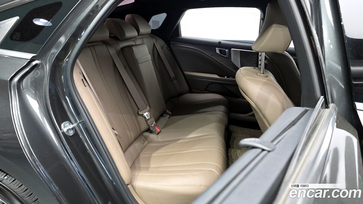 Kia K8 2023