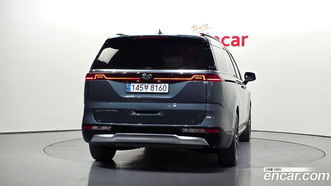 Kia Canival 2021