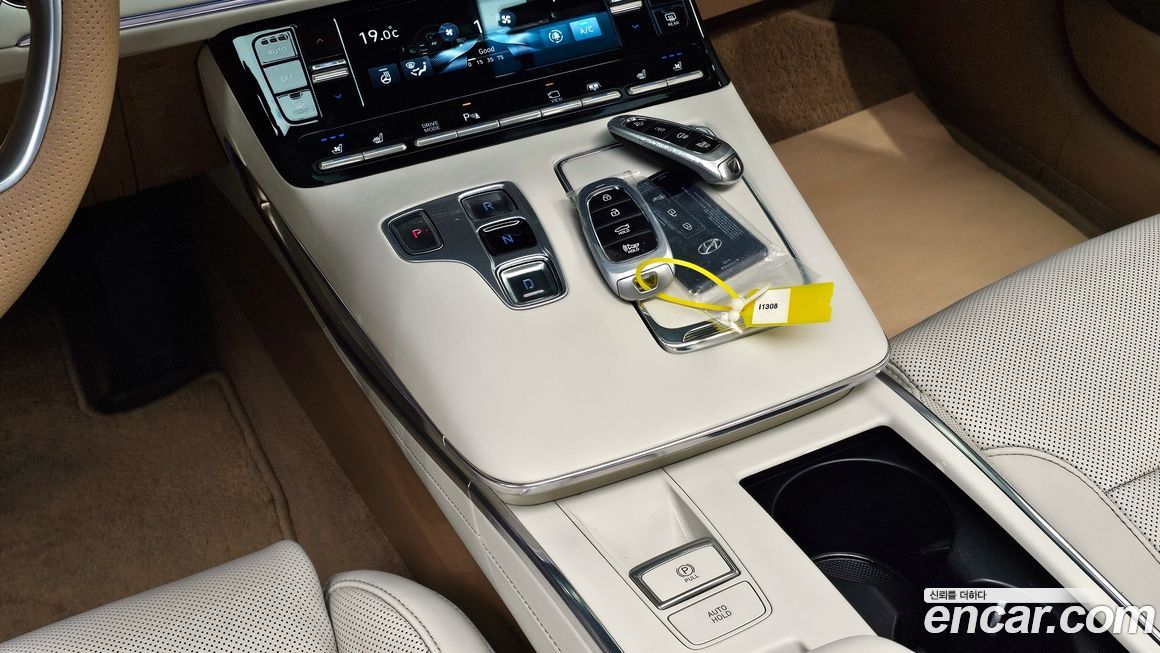 Hyundai Grandeur 2021