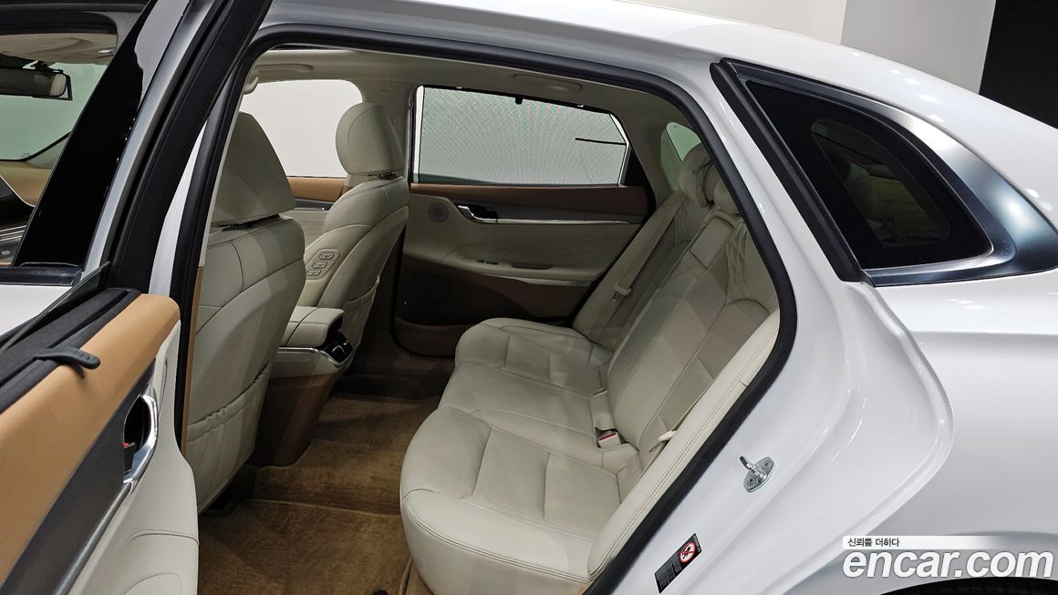 Hyundai Grandeur 2021