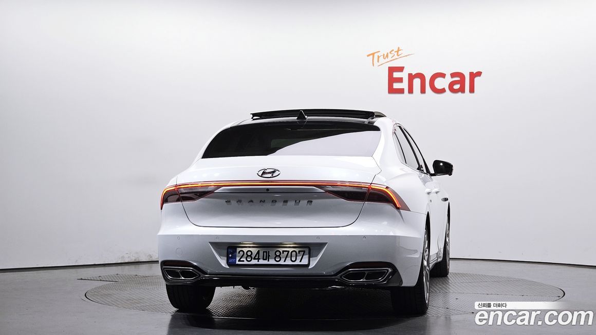 Hyundai Grandeur 2021