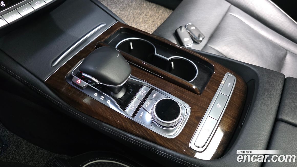 Kia K9 2019