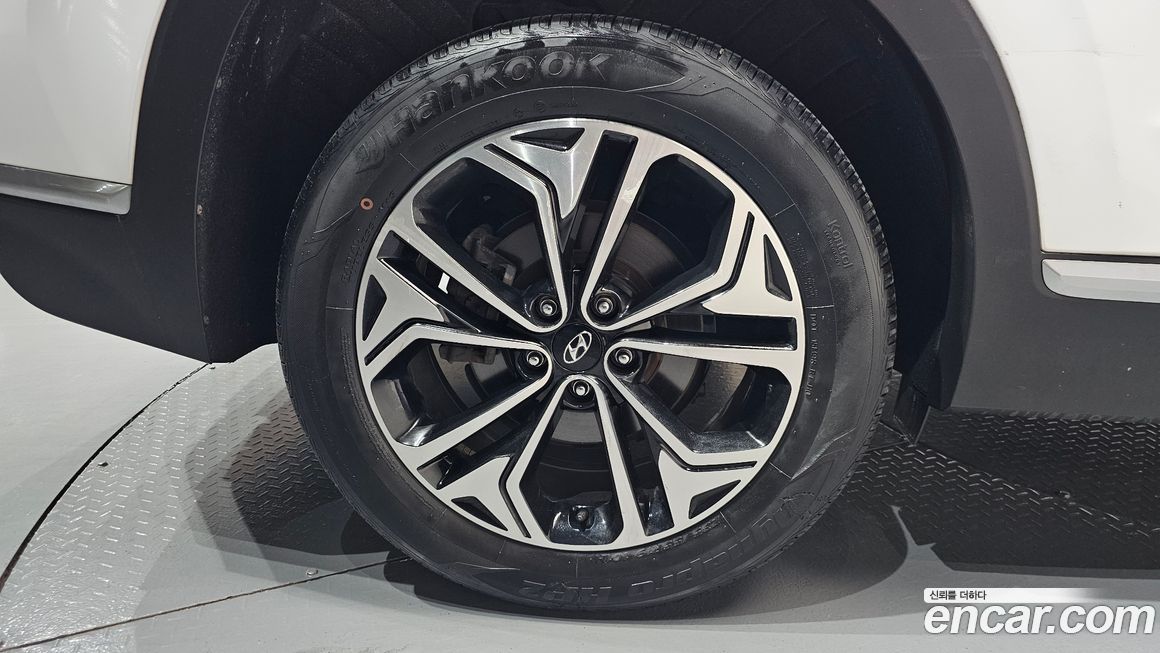 Hyundai Santafe 2020