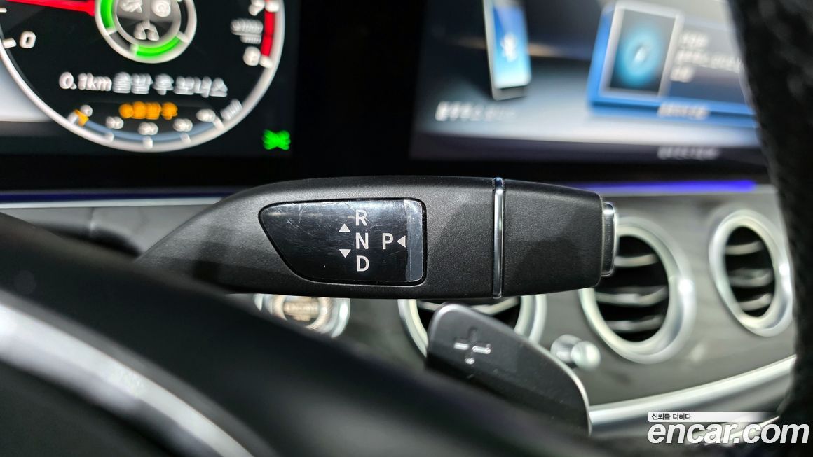 Mercedes-Benz E-Class 2017