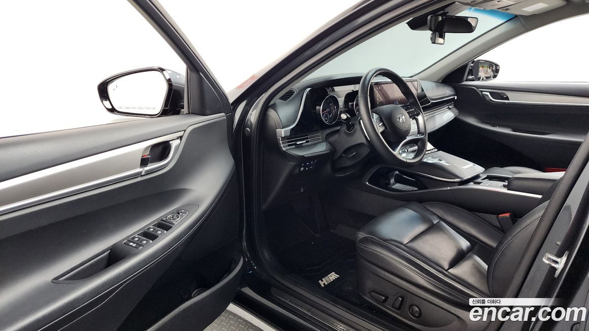 Hyundai Grandeur 2021